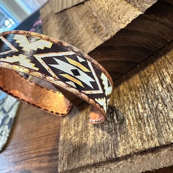 Handmade Boho Native American Navajo Copper Narrow Cuff Bracelet, Navy Yellow, - Picture 9 of 11